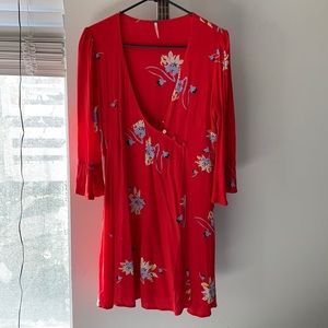 Free People Red quarter sleeve dress with simple floral print size medium